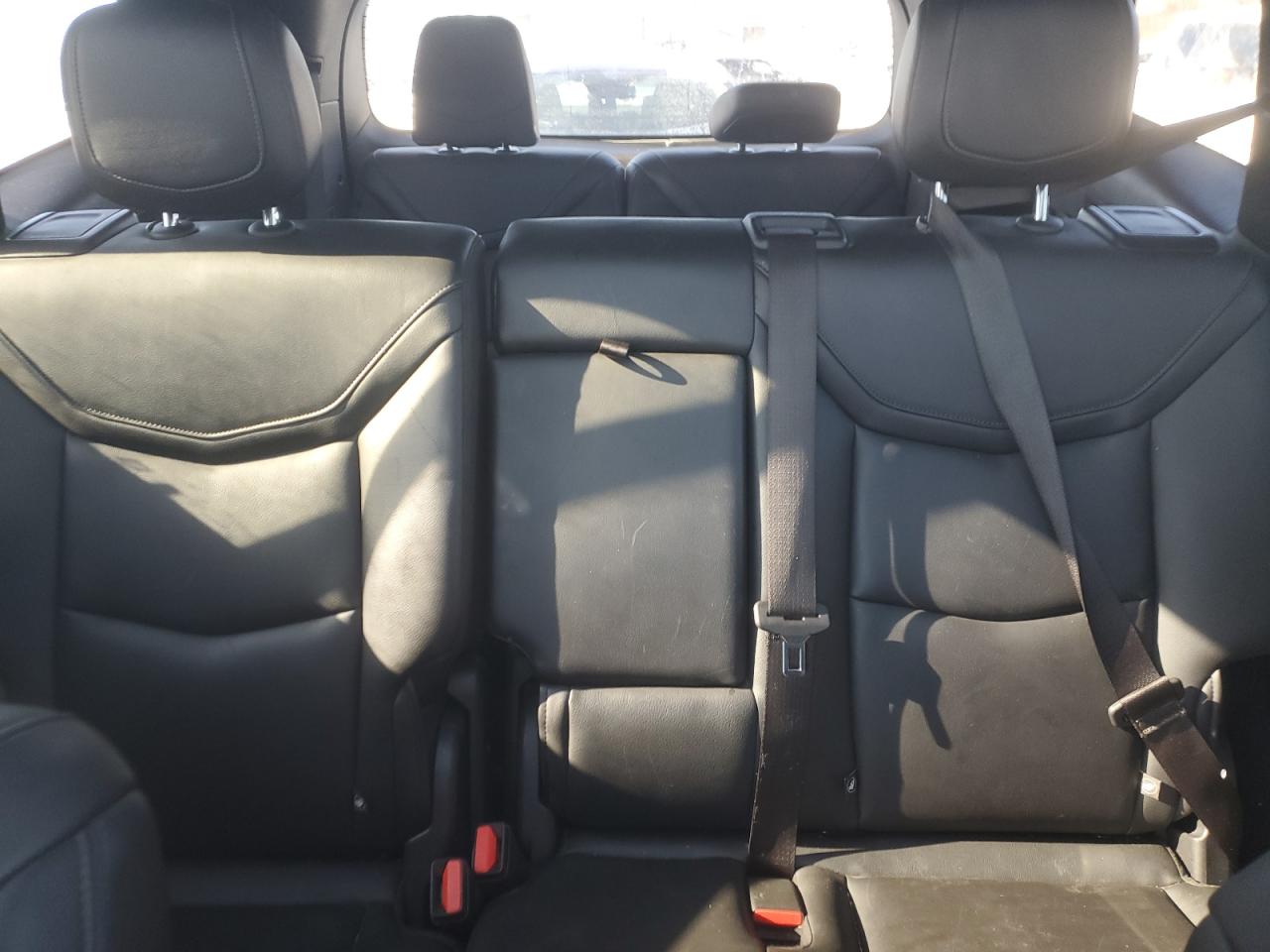2022 Cadillac XT6 - Image 10
