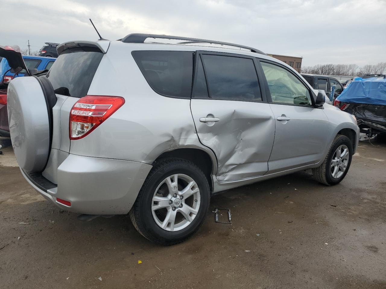 2012 Toyota RAV 4 - Image 3