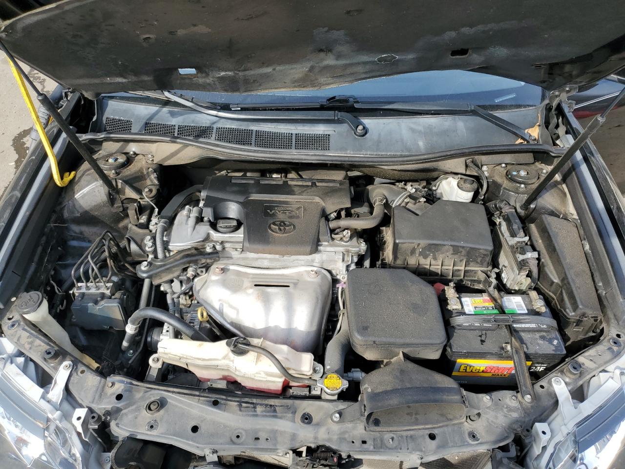 2013 Toyota Camry - Image 11