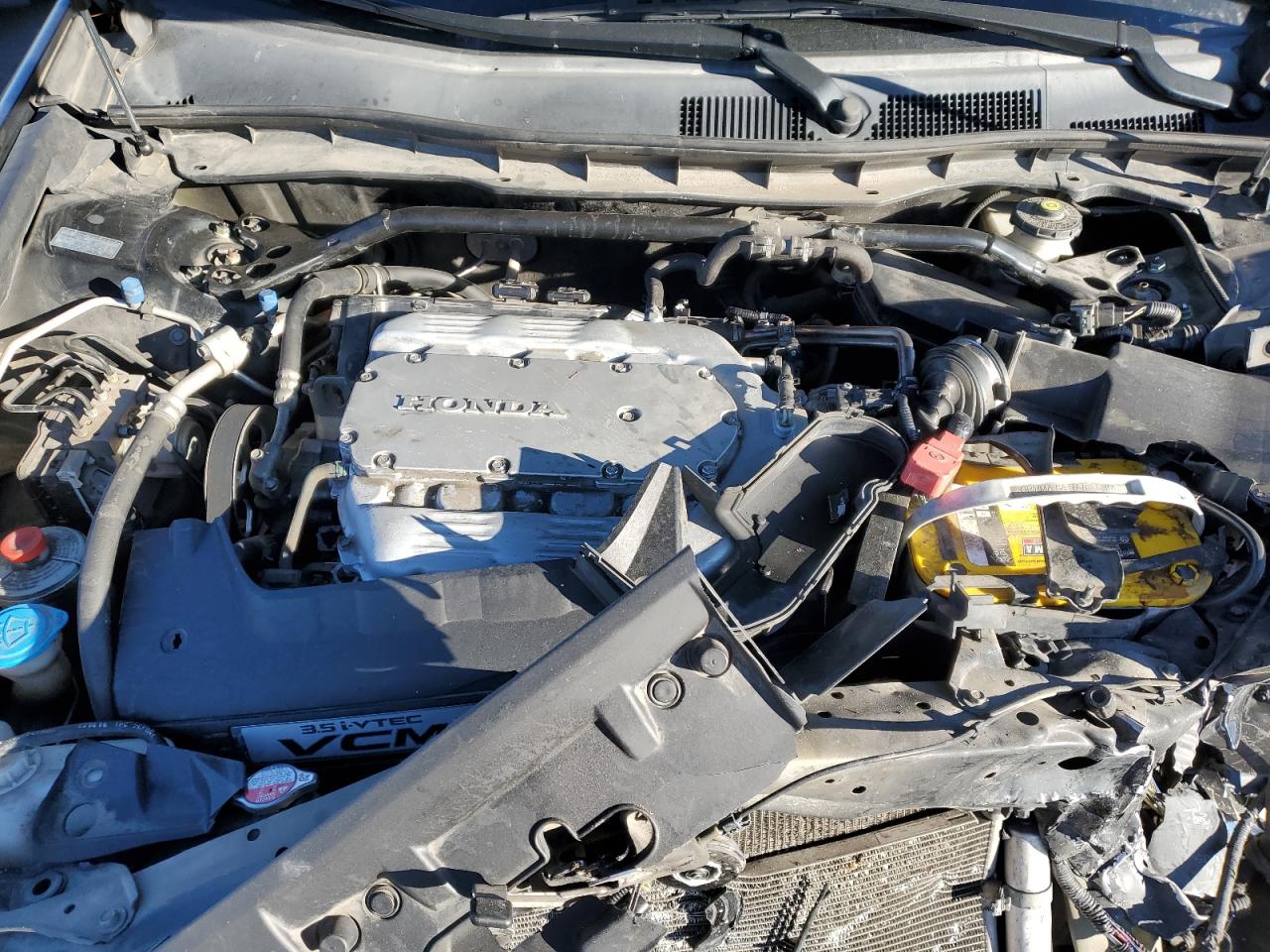2010 Honda Accord - Image 13