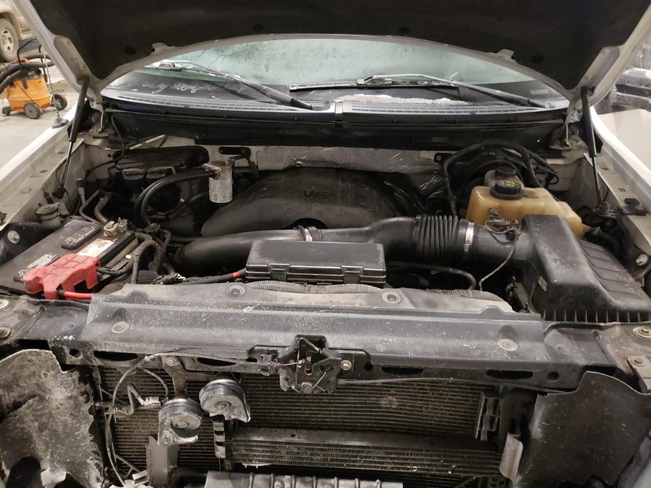 2012 Ford F-150 - Image 11