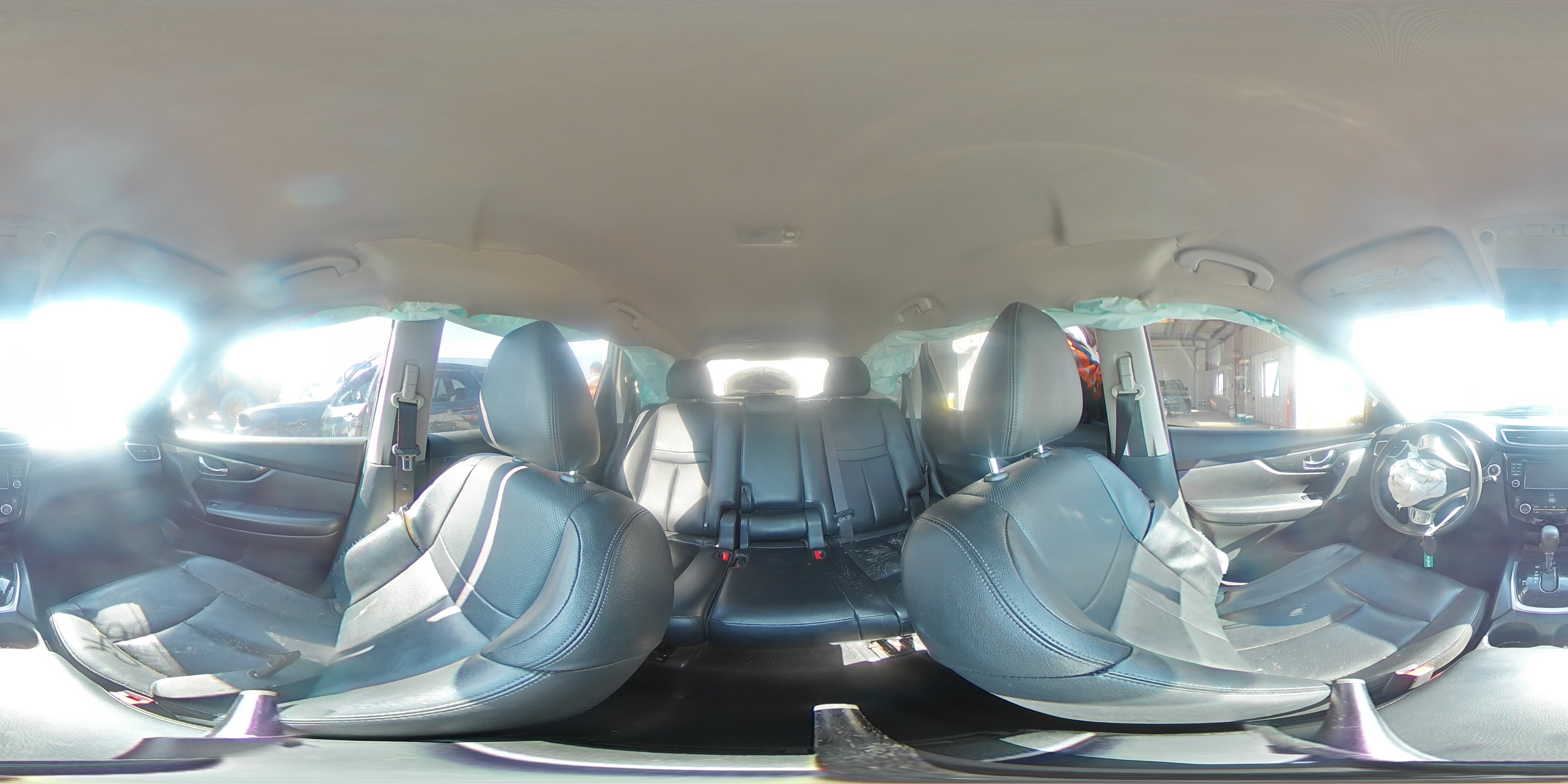 2016 Nissan Rogue - Image 16
