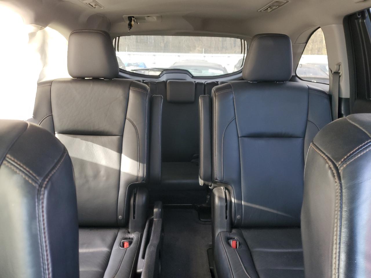2015 Toyota Highlander - Image 10