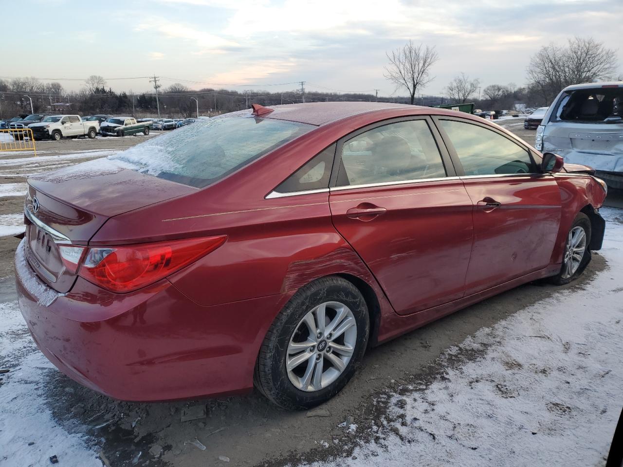 2013 Hyundai Sonata - Image 3