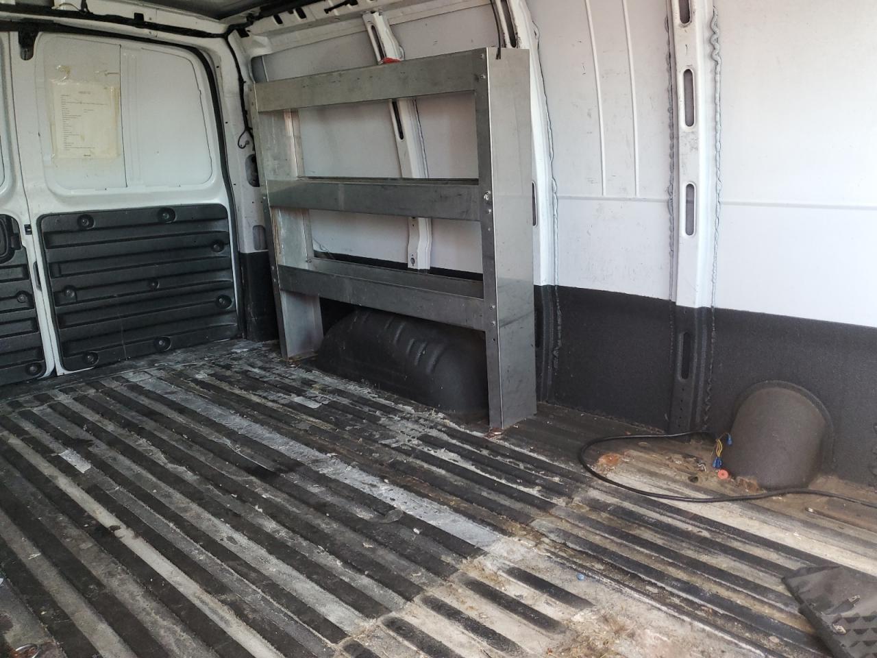 2016 Chevrolet Express - Image 11