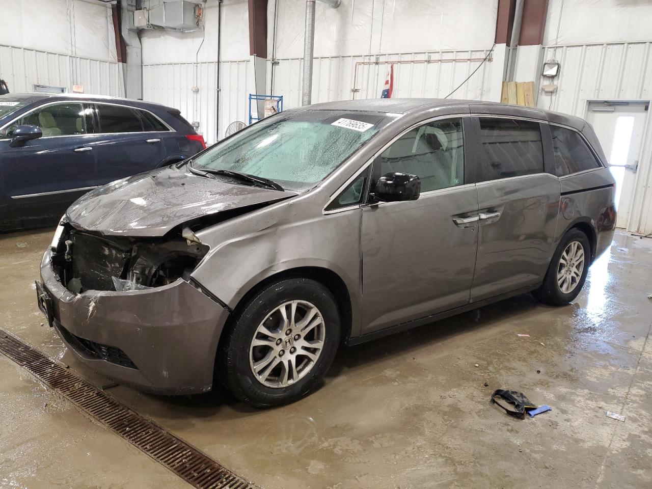 2011 Honda Odyssey - Image 1