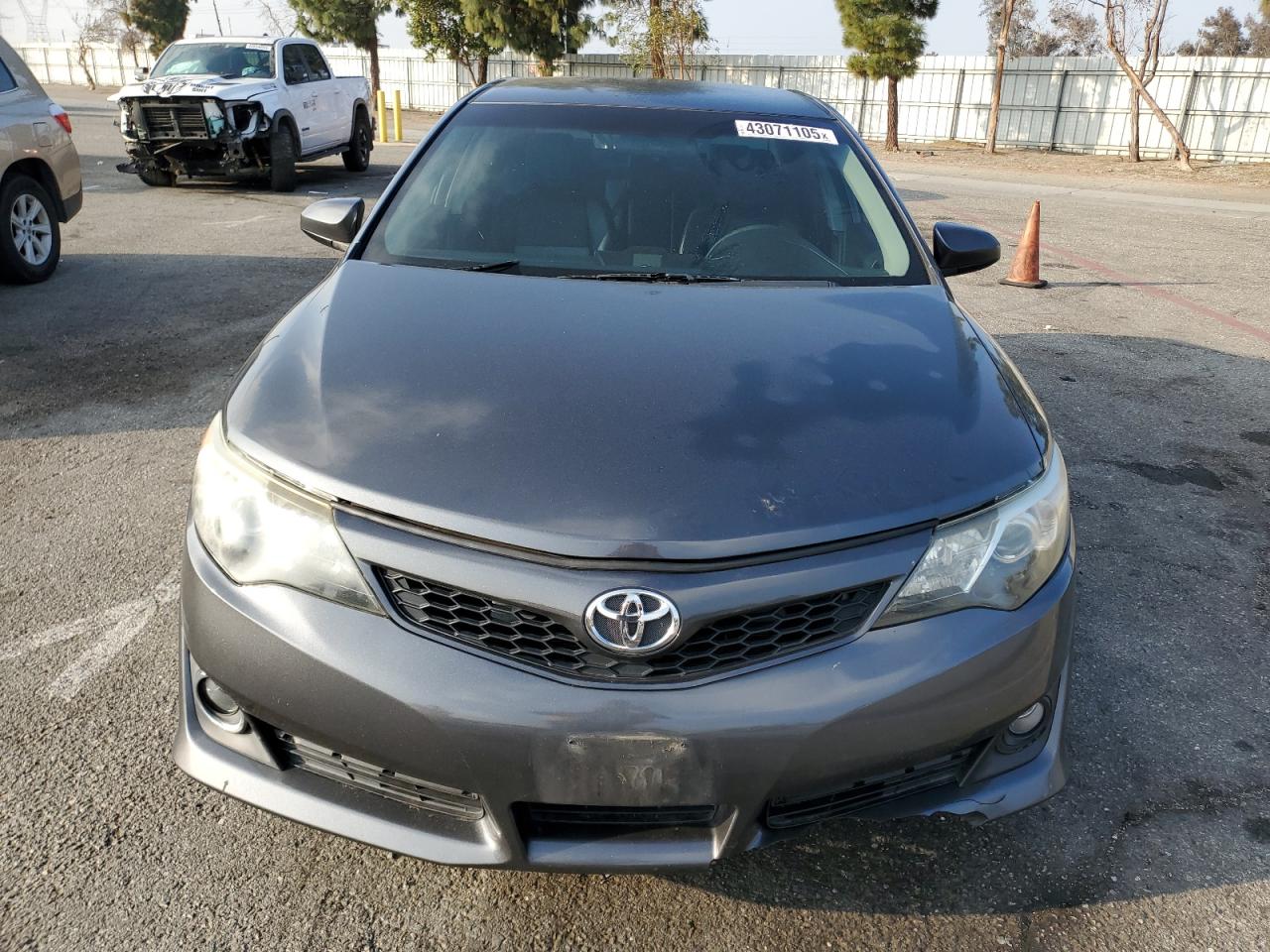 2013 Toyota Camry - Image 5