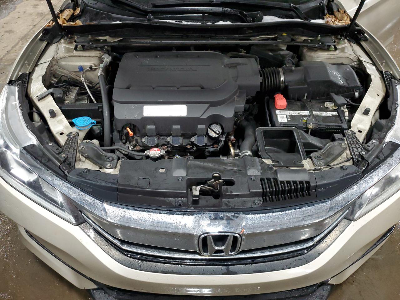 2016 Honda Accord - Image 12