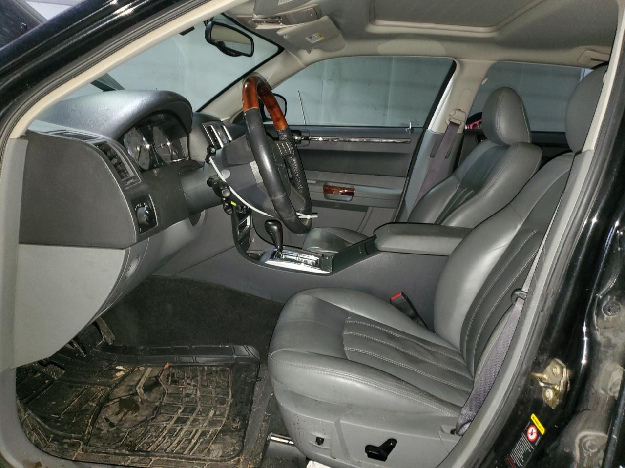 2005 Chrysler 300C VIN: 2C3AA63H65H606111 Lot: 88669045