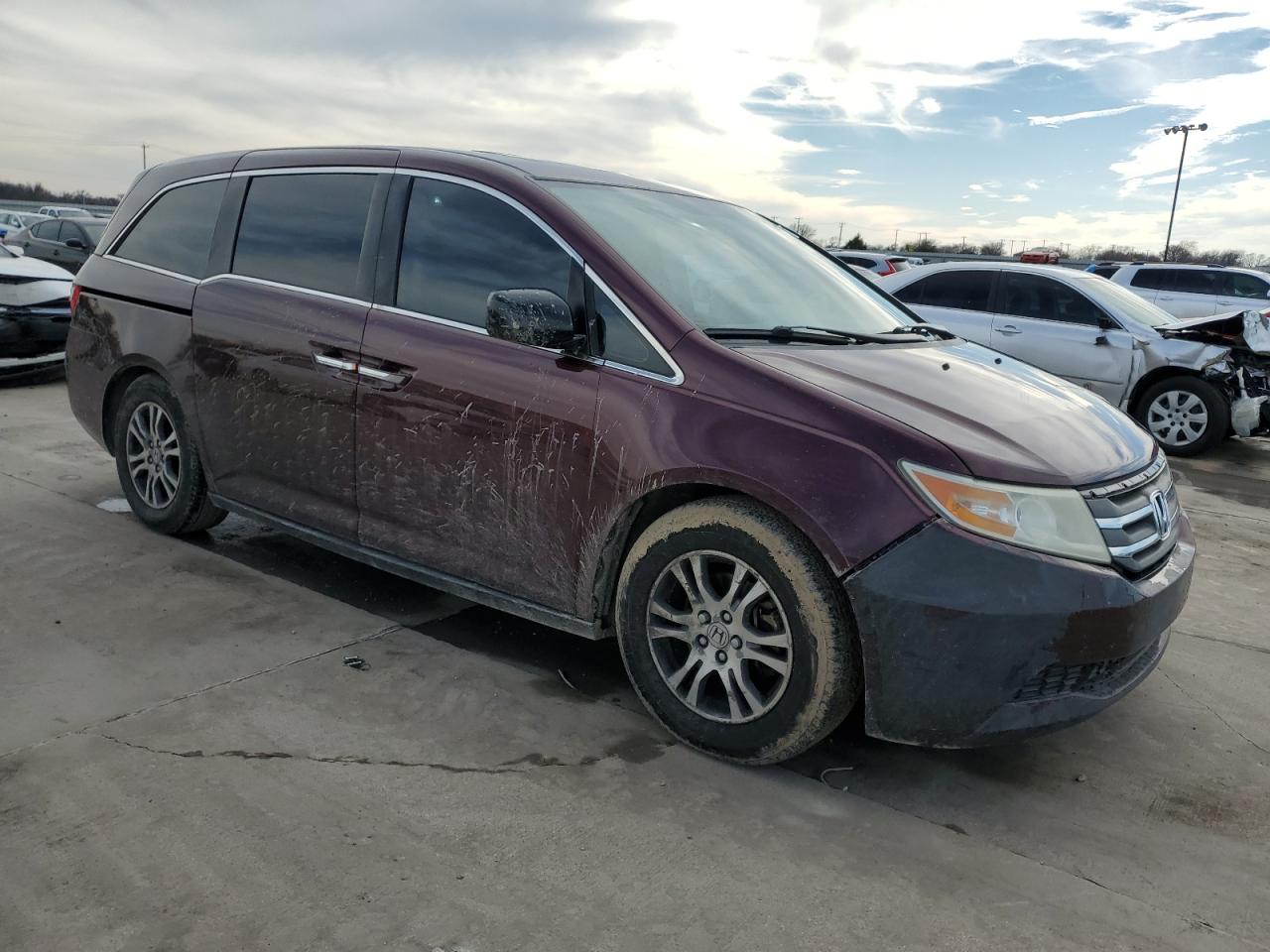 2013 Honda Odyssey - Image 4