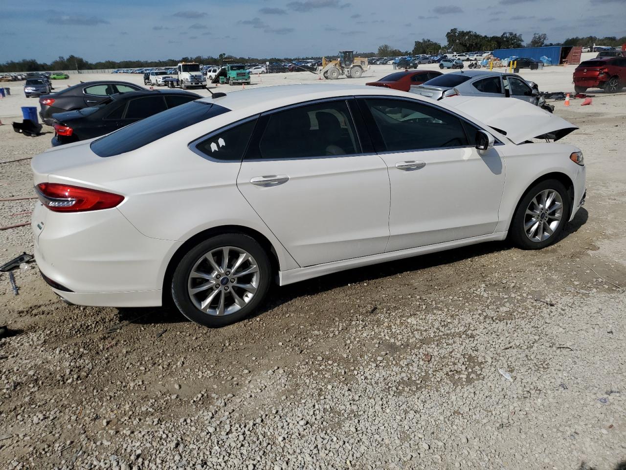2017 Ford Fusion - Image 3
