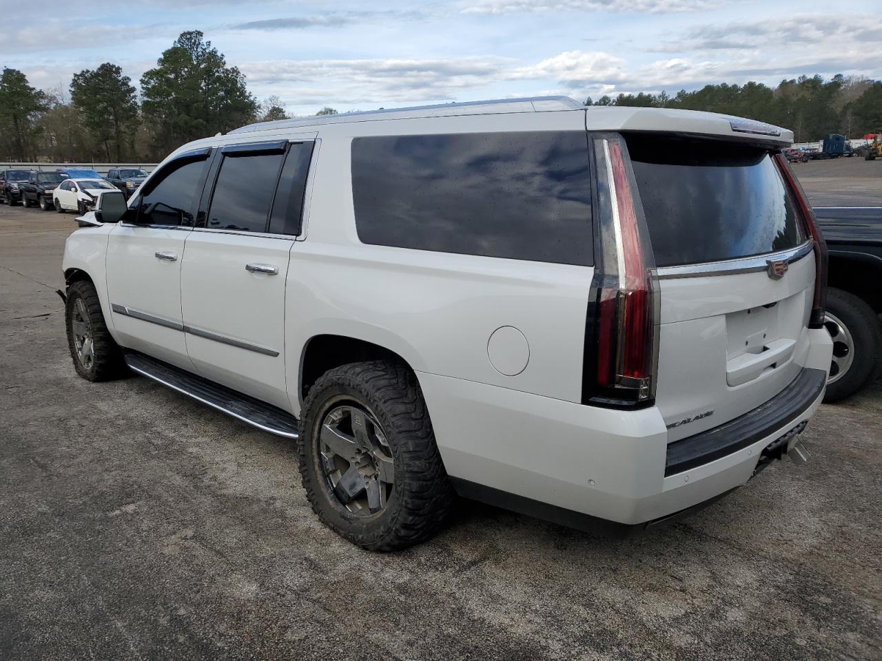 2020 Cadillac Escalade - Image 2