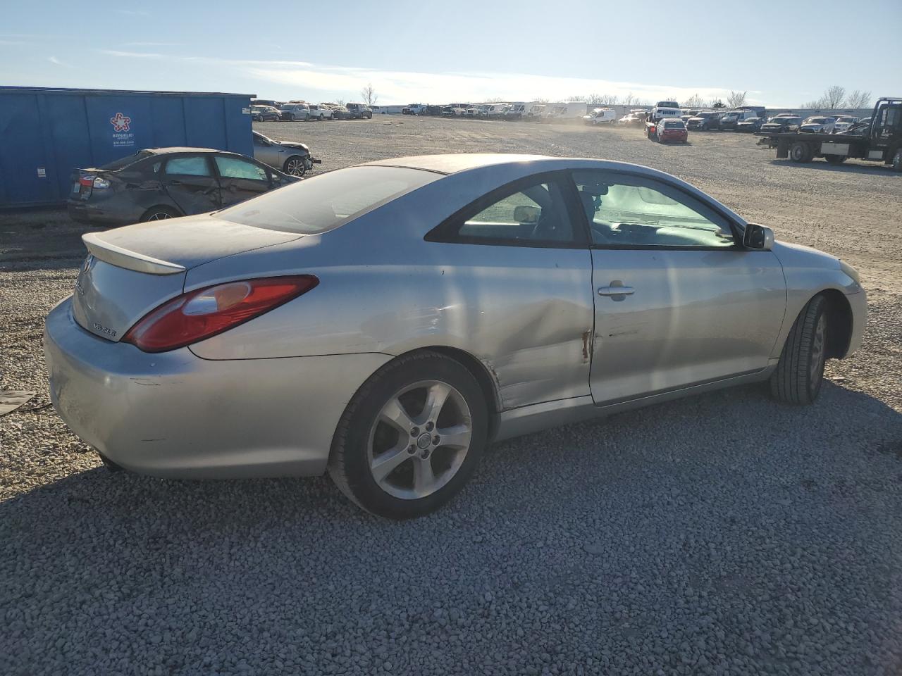 2004 Toyota Camry Solara - Image 3
