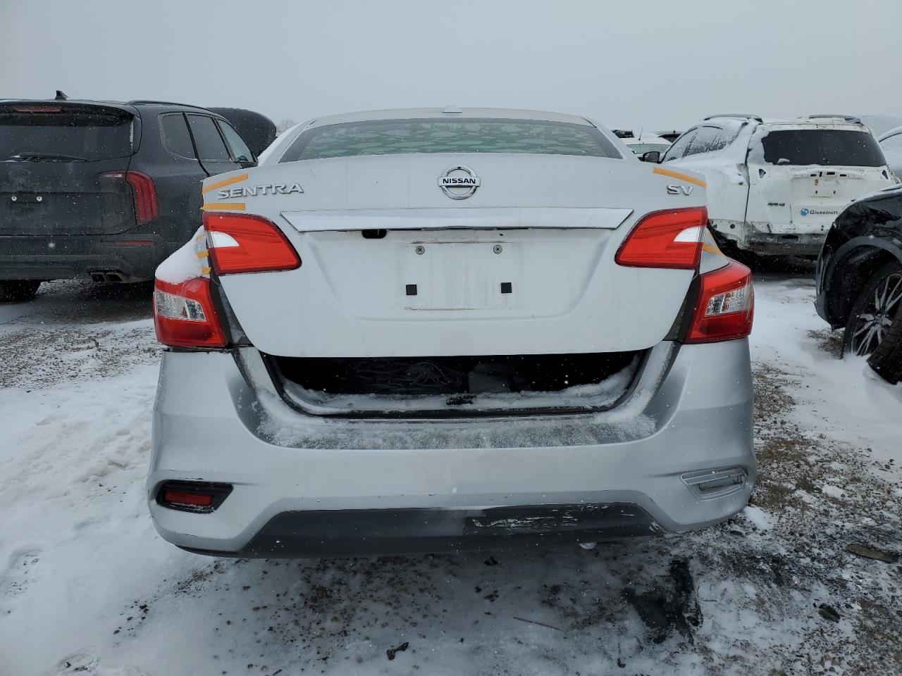 2016 Nissan Sentra - Image 6