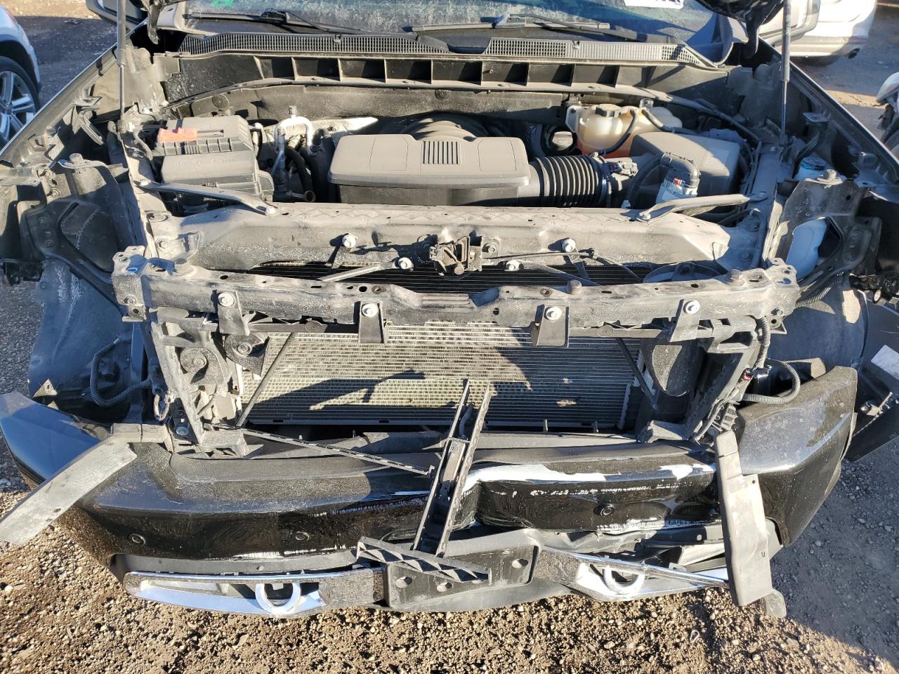 2020 Chevrolet Silverado - Image 11