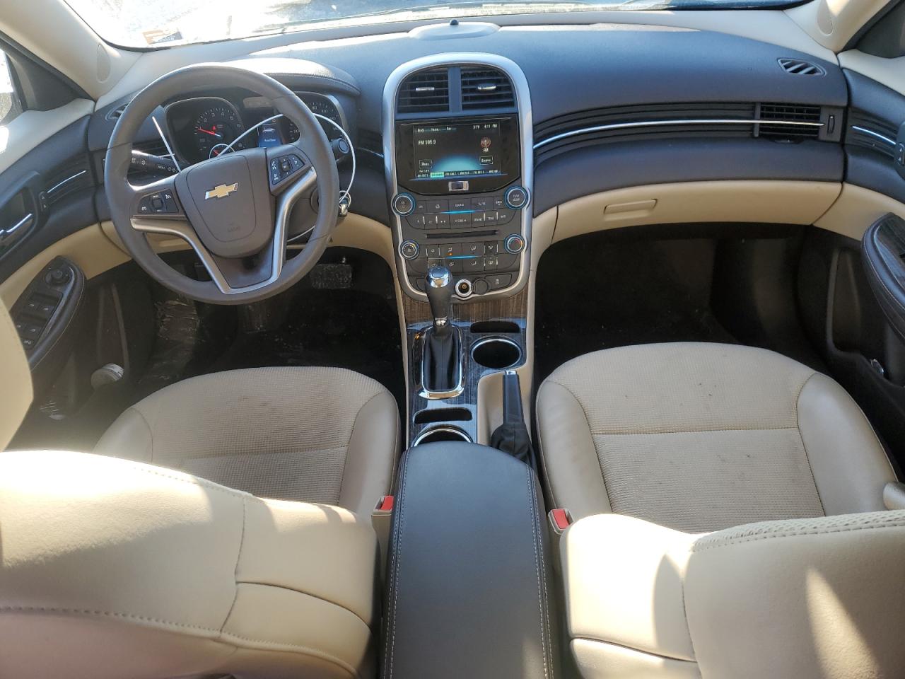 2014 Chevrolet Malibu - Image 8