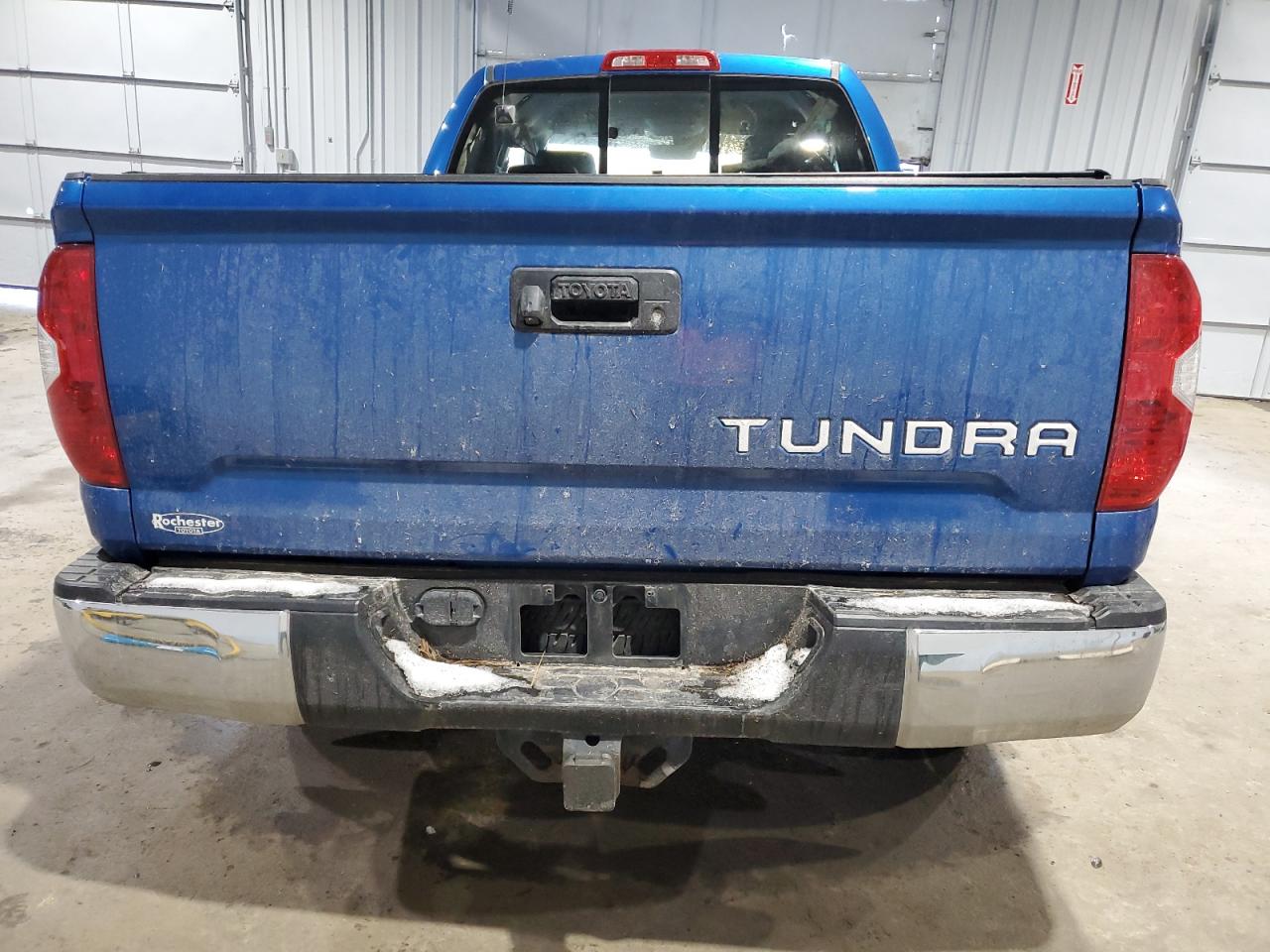 2018 Toyota Tundra - Image 6