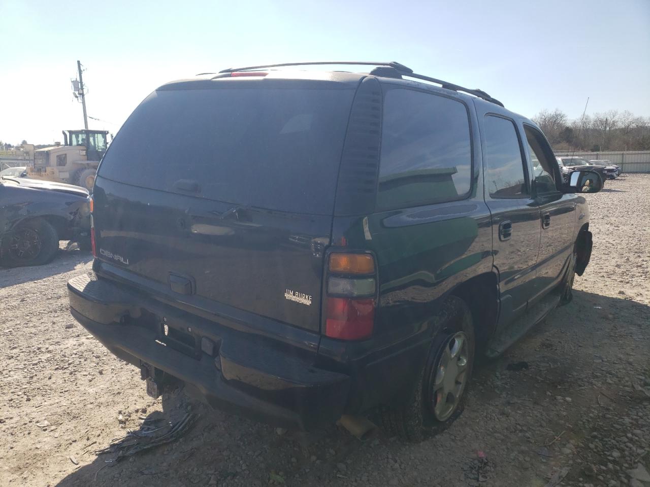 2005 GMC Yukon - Image 3