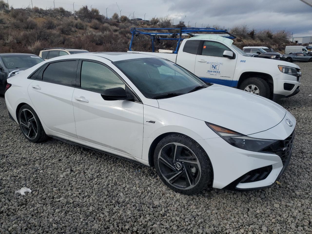 2022 Hyundai Elantra - Image 4