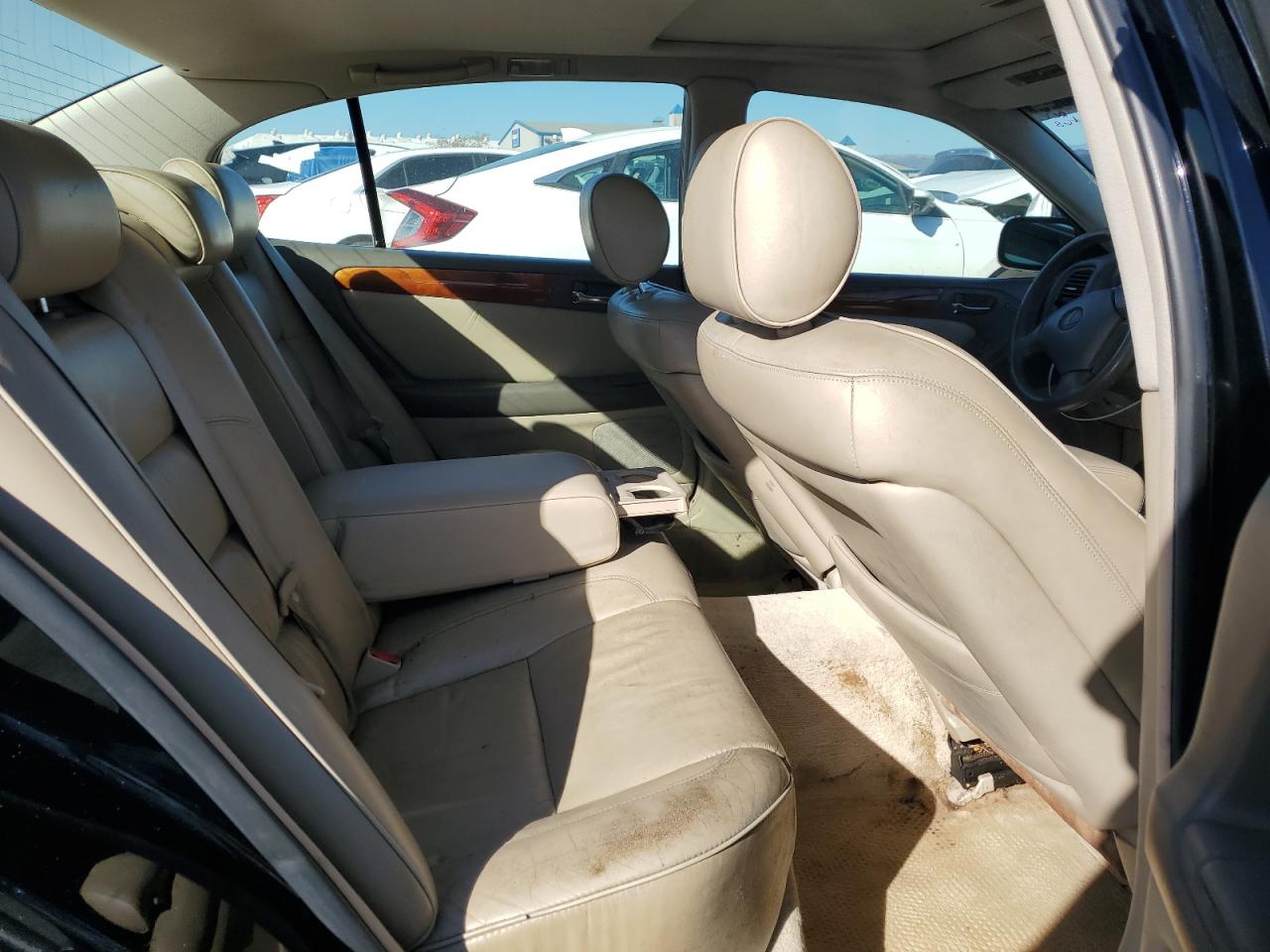 2000 Lexus GS 300 - Image 10