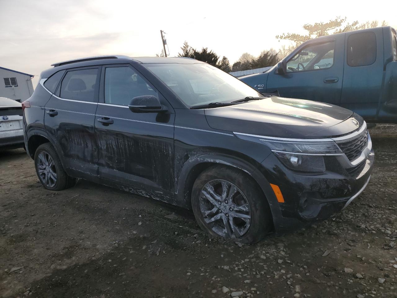 2021 Kia Seltos - Image 4