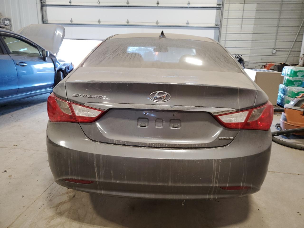 2011 Hyundai Sonata - Image 6