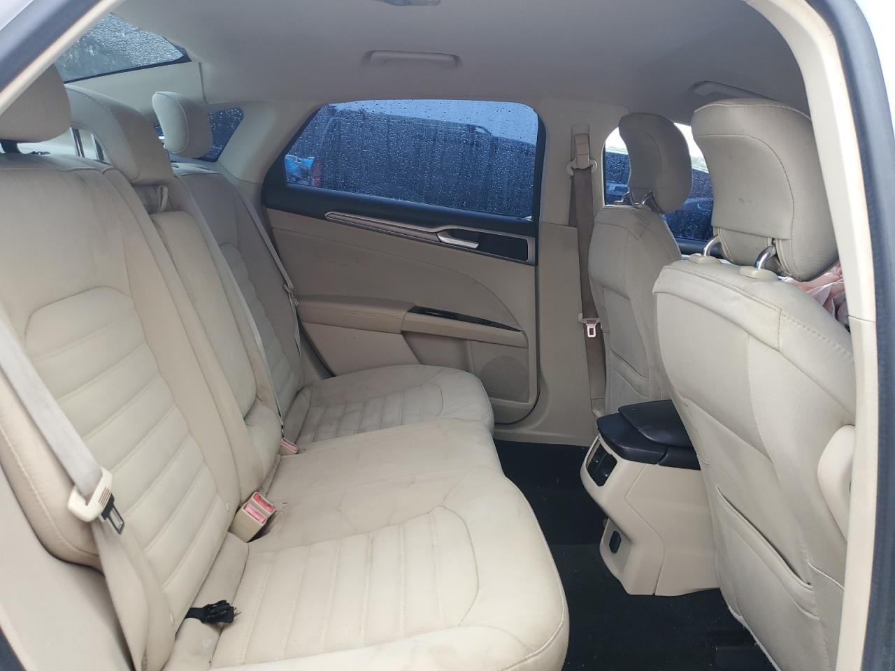 2015 Ford Fusion - Image 10