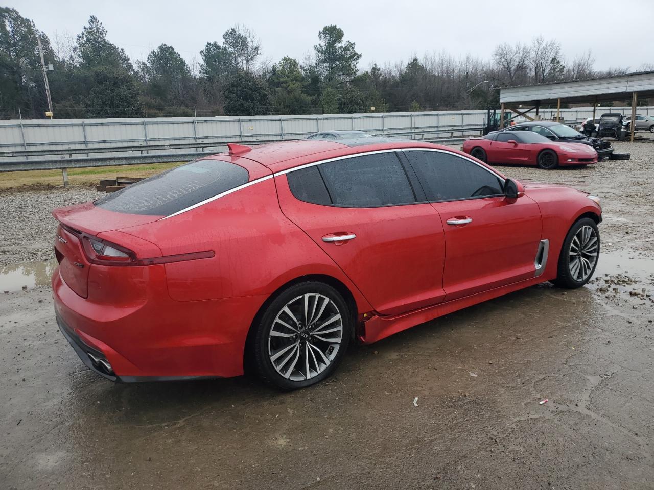 2019 Kia Stinger - Image 3