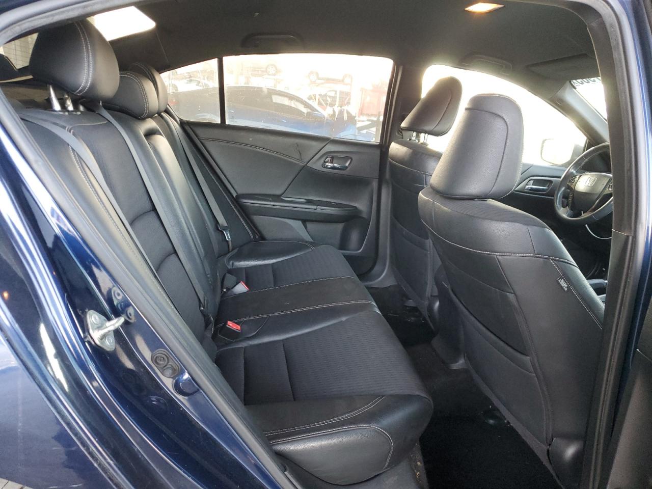 2017 Honda Accord - Image 10