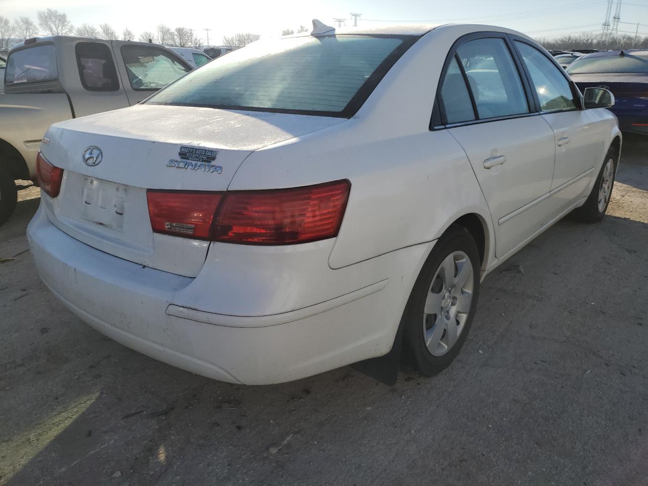 2009 Hyundai Sonata - Image 3
