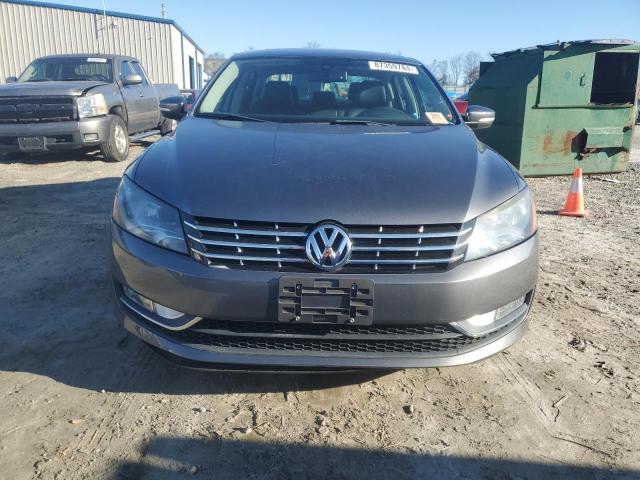 Седаны VOLKSWAGEN PASSAT 2014 Серый