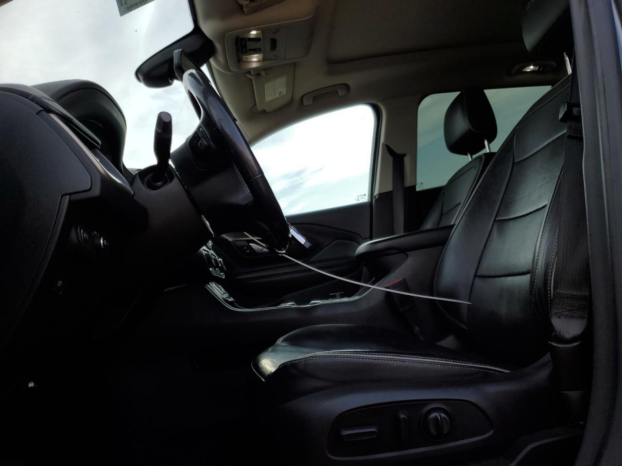2018 GMC Terrain - Image 7