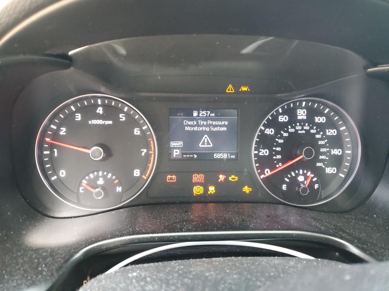 2019 Kia Forte - Image 9