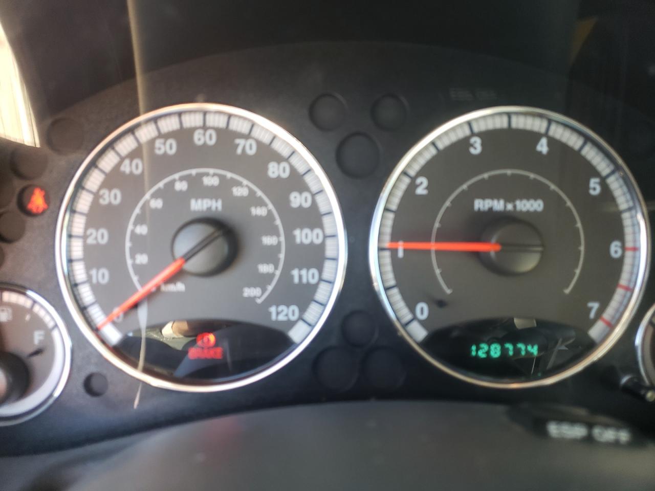 2006 Jeep Liberty (North America) - Image 9