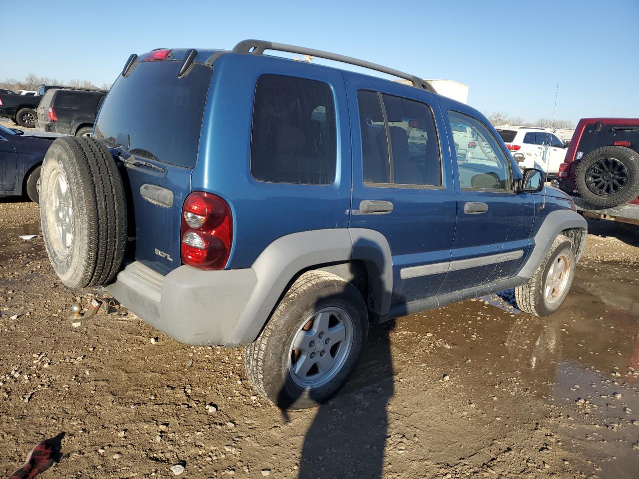 2005 Jeep Liberty (North America) - Image 3