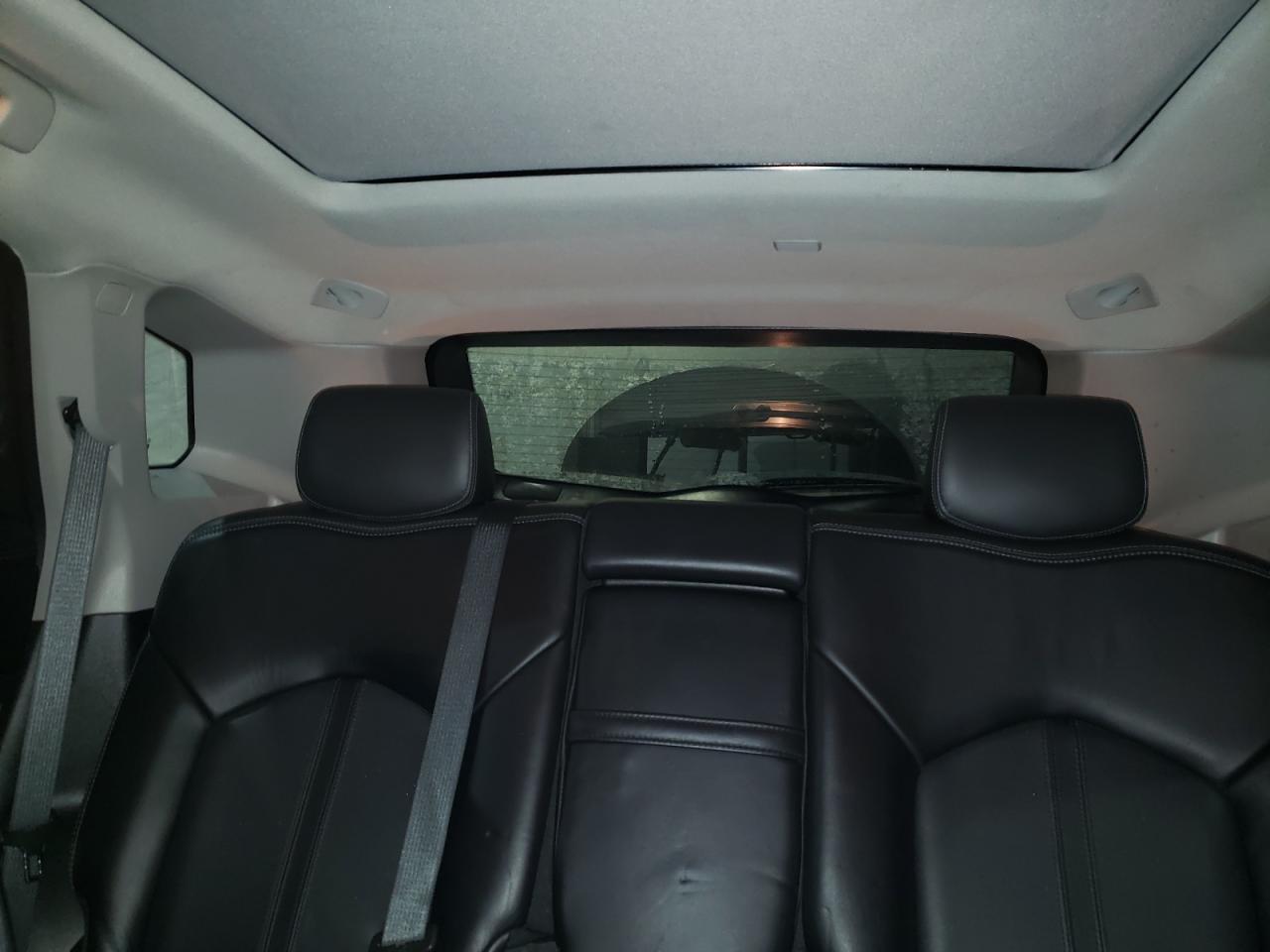 2015 Cadillac SRX - Image 10