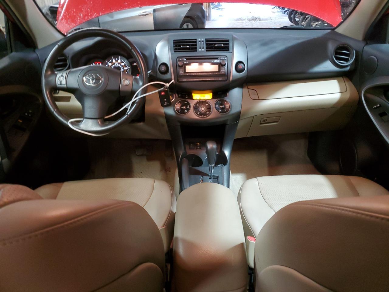 2012 Toyota RAV 4 - Image 8
