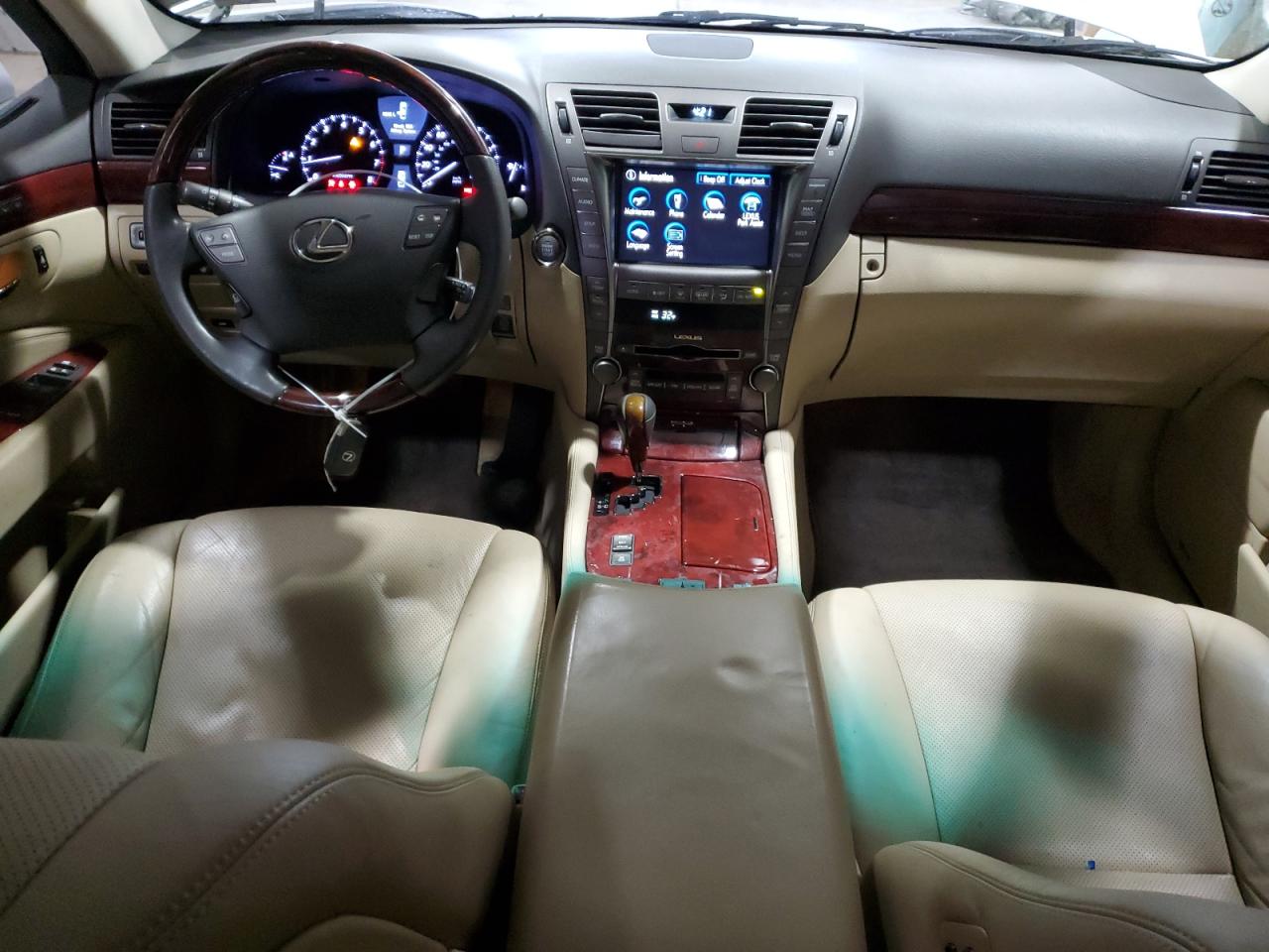 2009 Lexus LS - Image 8