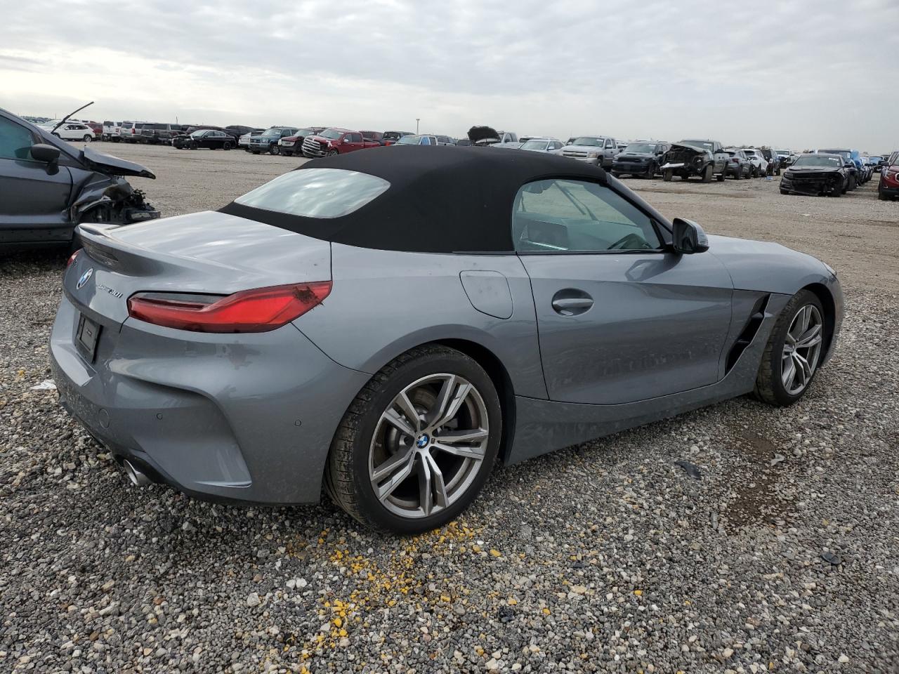 VIN WBAHF3C08SWY40846 2025 BMW Z4 no.3