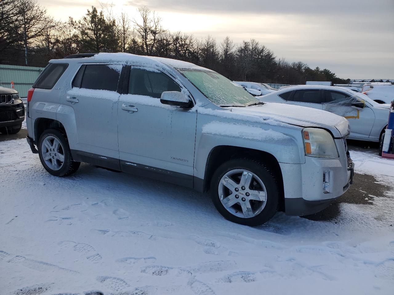 2013 GMC Terrain - Image 4