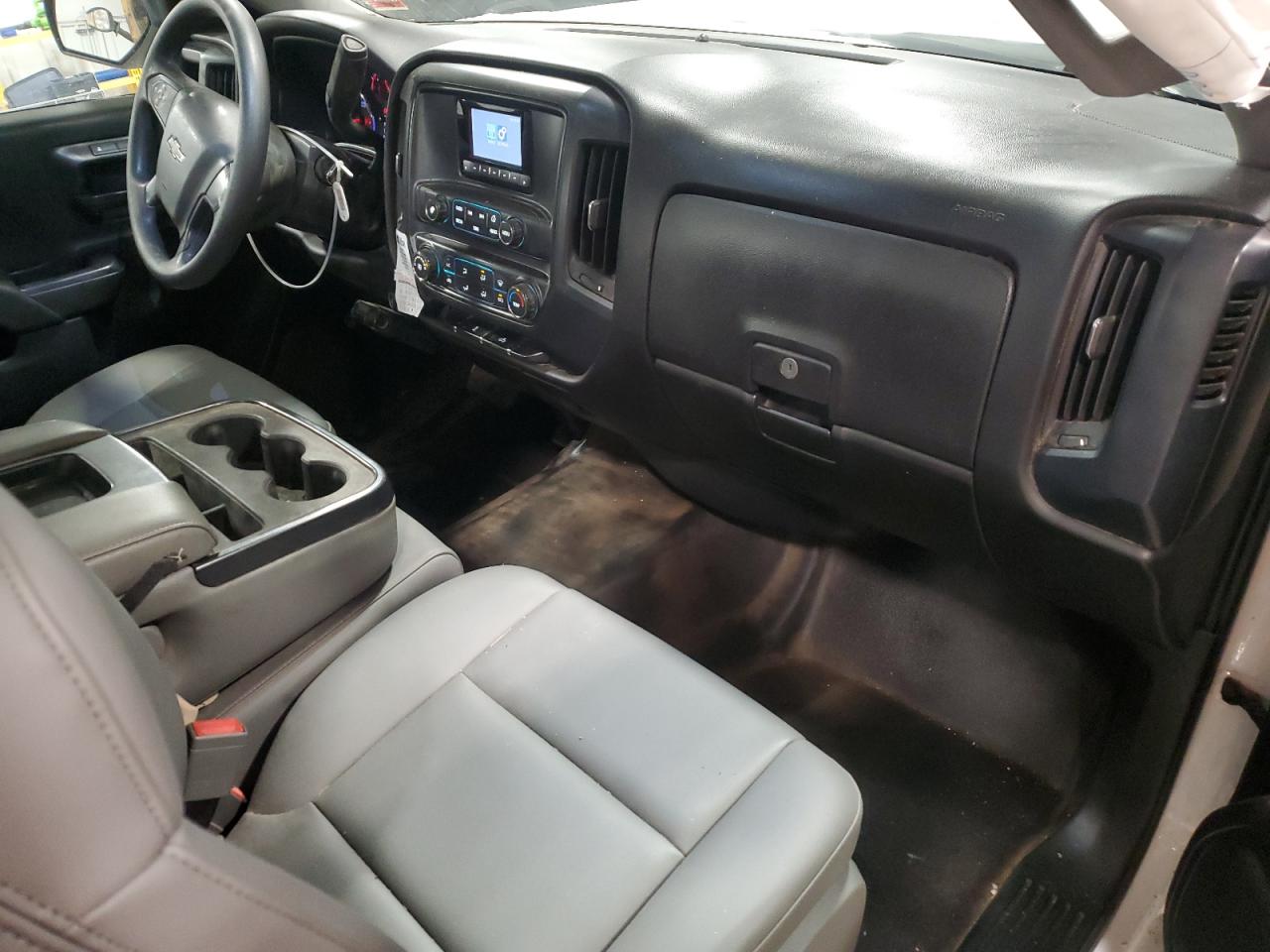 2014 Chevrolet Silverado - Image 8