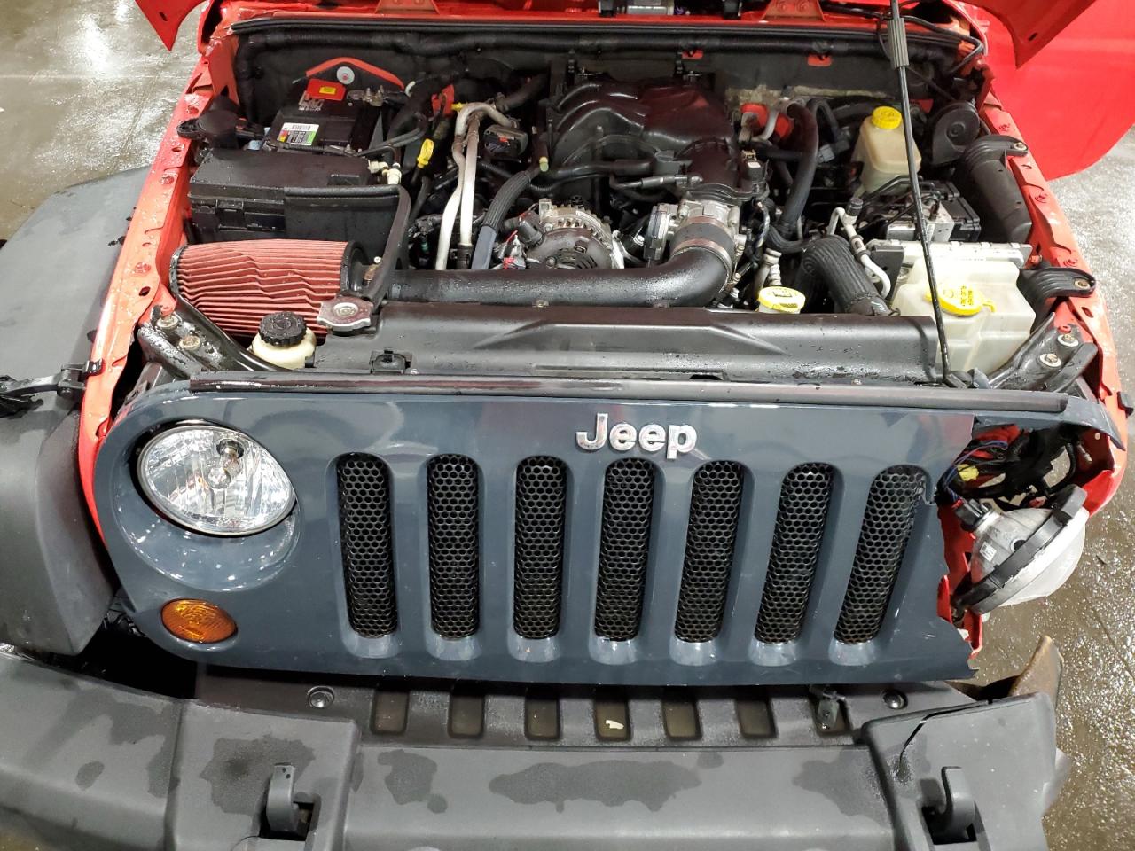 2013 Jeep Wrangler - Image 13