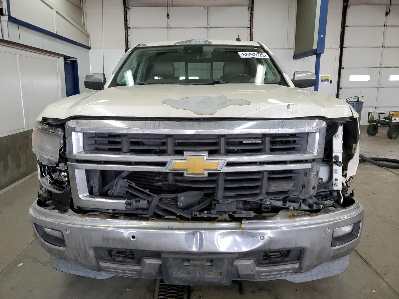 2014 Chevrolet Silverado - Image 5