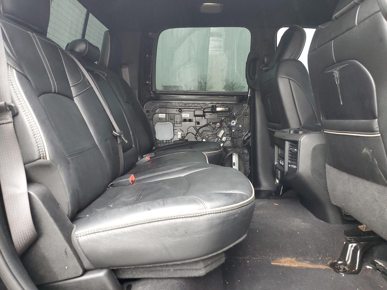 2021 RAM 2500 - Image 11