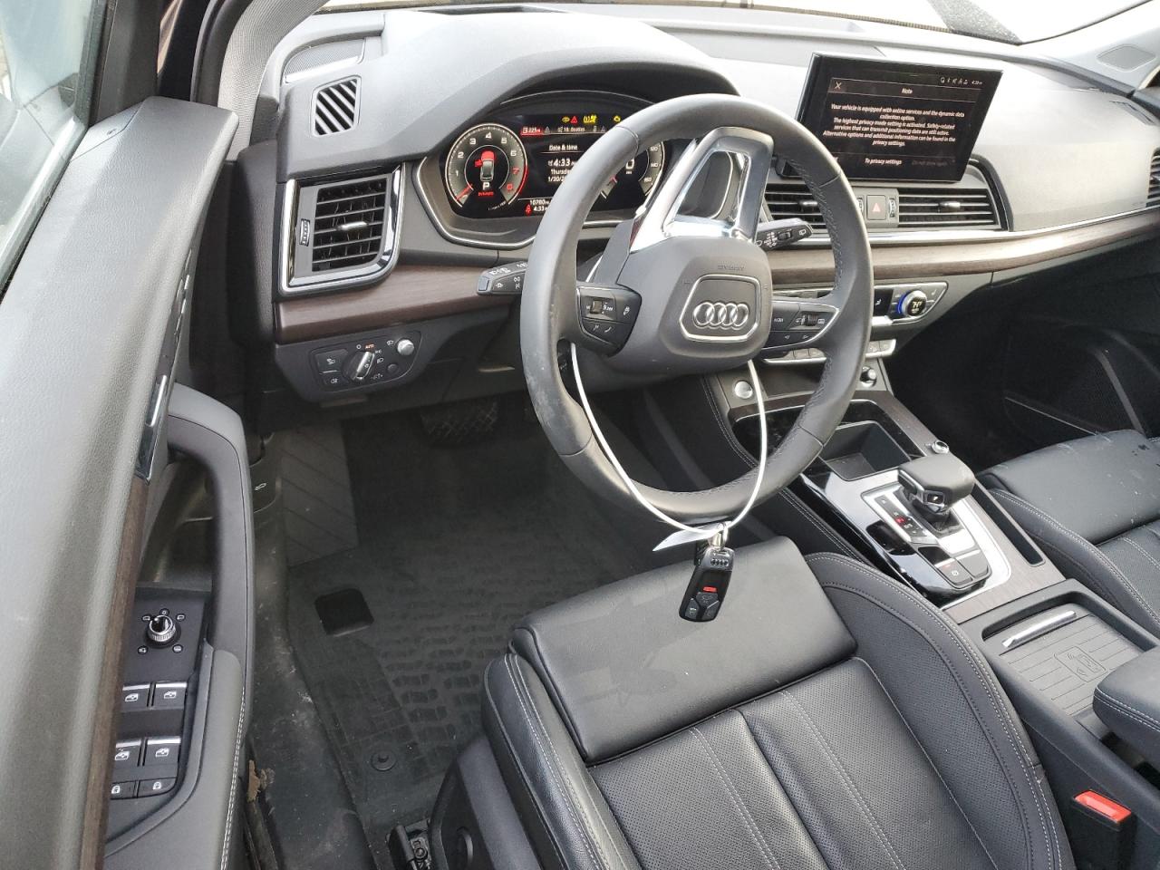 2024 Audi Q5 - Image 8