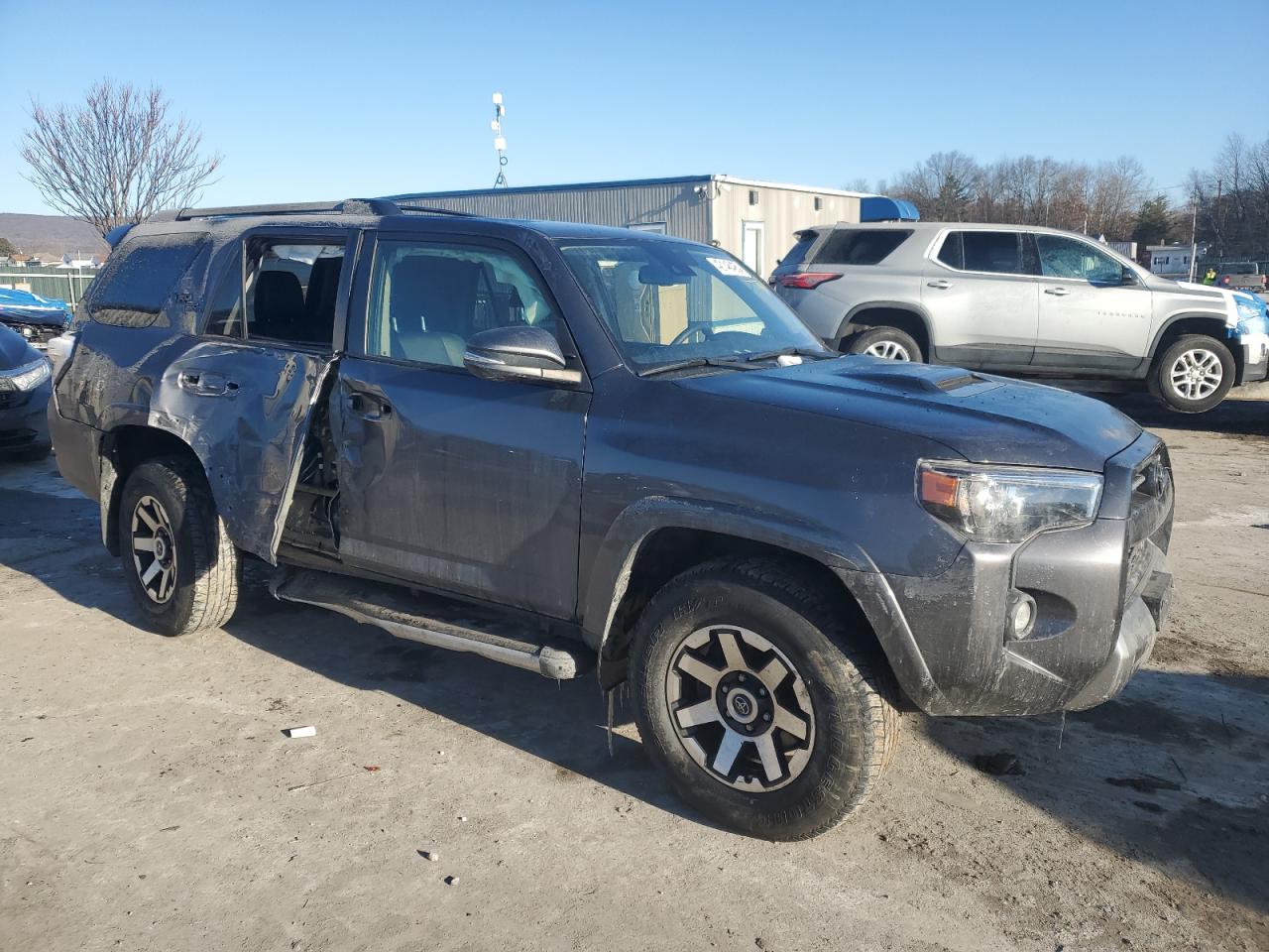 2021 Toyota 4Runner - Image 4