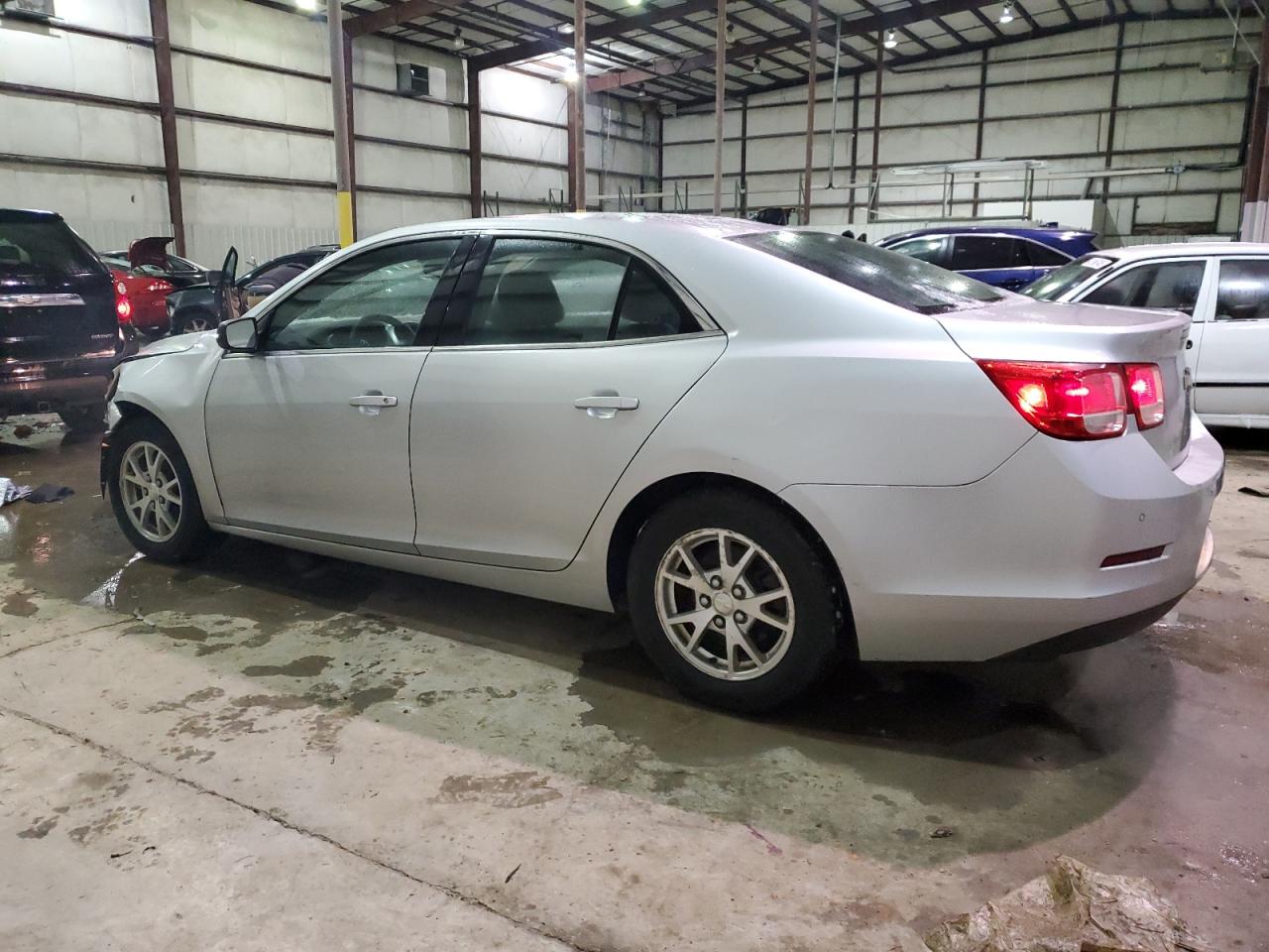 2014 Chevrolet Malibu - Image 2