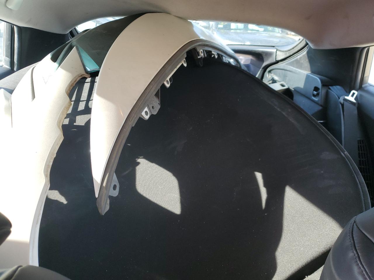 2018 Toyota Prius - Image 12