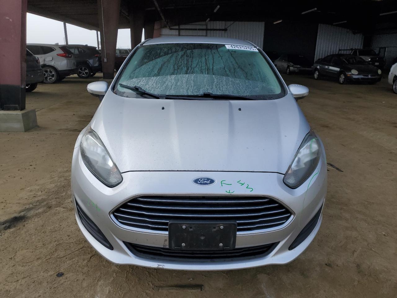 2014 Ford Fiesta - Image 5