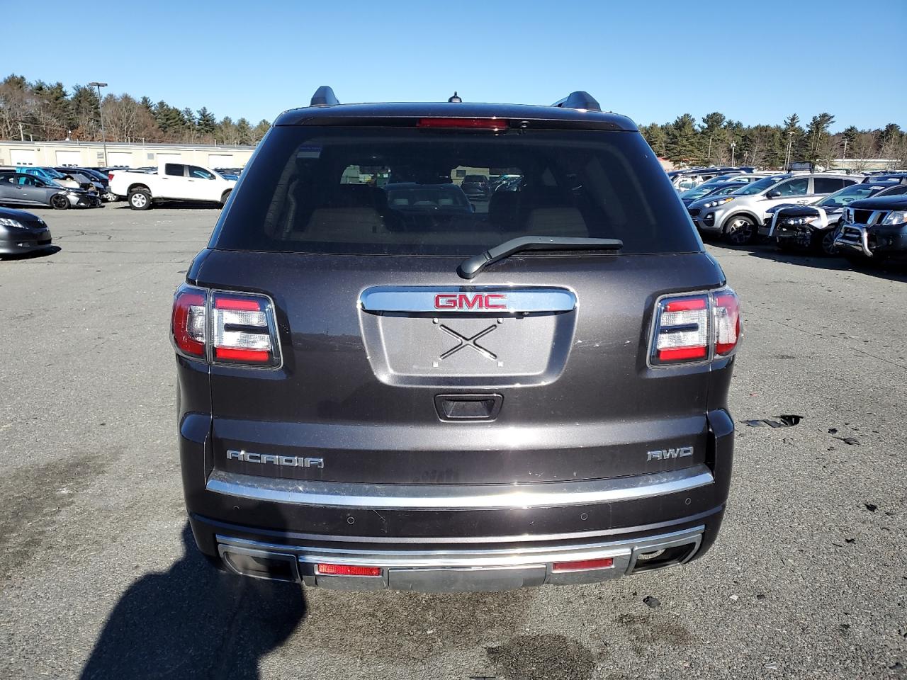 2015 GMC Acadia - Image 6
